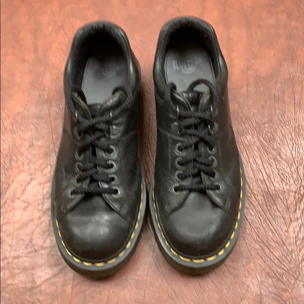 Dr. Martens Black Leather Oxford 8312